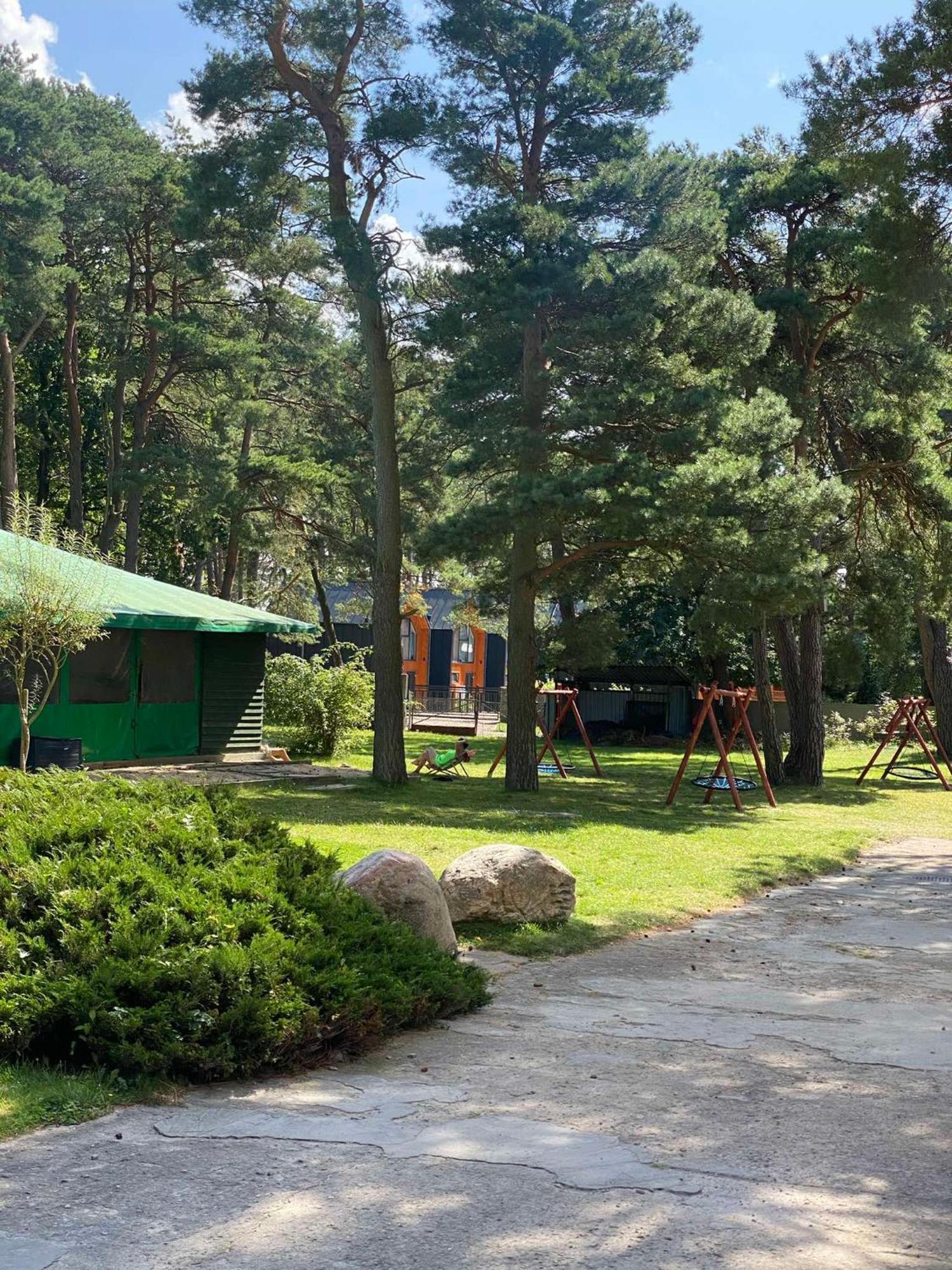 Krysztalowa Przystan Mrzeżyno Exteriör bild